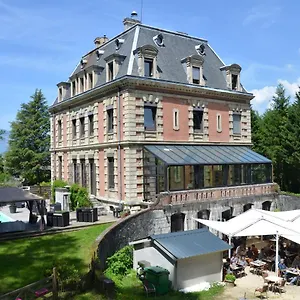 le-chateau-des-arenes.hotels-rhonealpes.com/