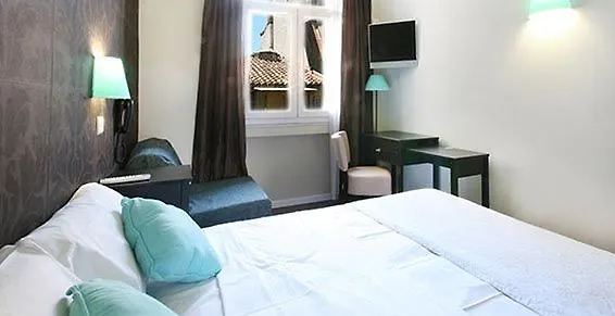 Lutetia Hotel Marseille 2*,