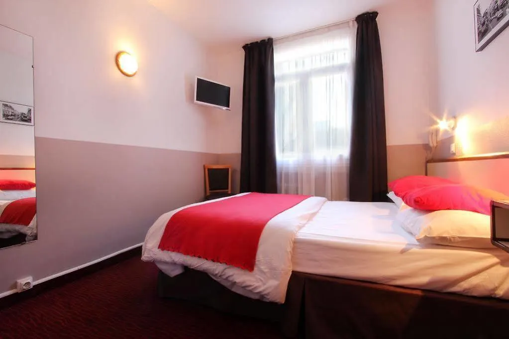 Lutetia Hotel Marseille 2*,  France