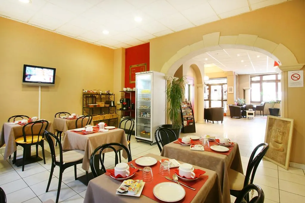 Lutetia Hotel Marseille 2*,