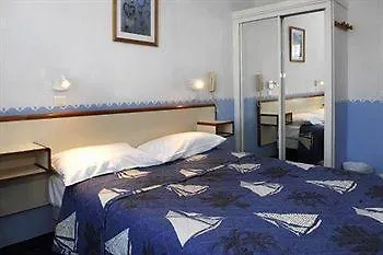 Lutetia Hotel Marseille 2*,  France